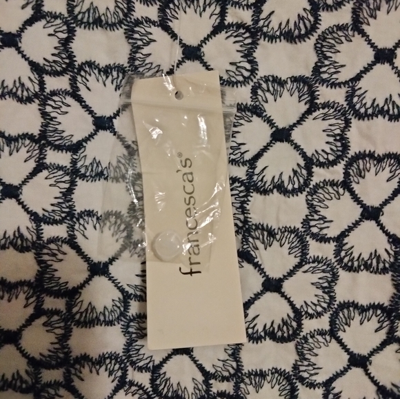 NWT Francesca's Top - Picture 3 of 6